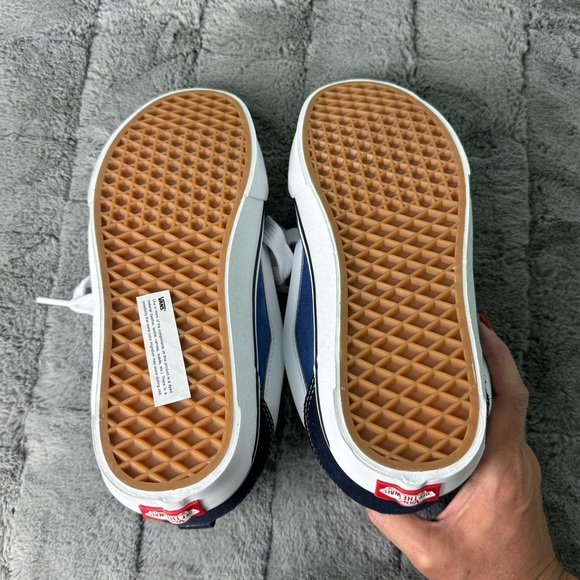 VANS Knu Skool NEW Navy White Suede Men’s 9 Women’s 10.5 Puffy 497974 Kn… - Picture 9 of 9